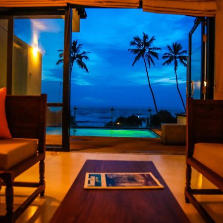 Grand Beach Wadduwa Exterior photo