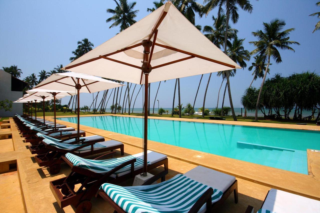 Grand Beach Wadduwa Exterior photo